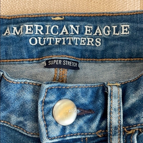 American Eagle Hi-Rise Shorties Super Stretchy - Picture 2 of 8